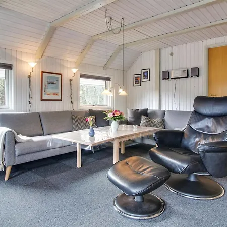 Emmi - 2-5km From The Sea By Interhome Blåvand