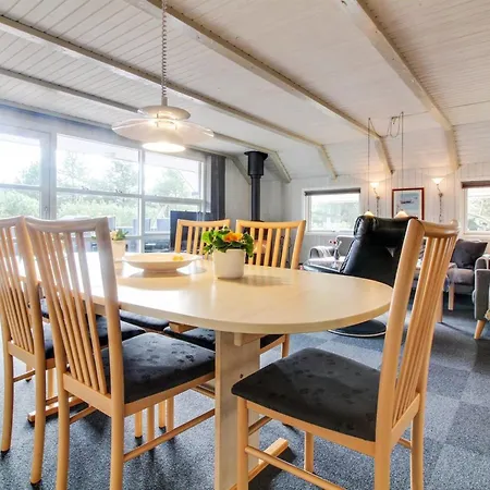 Ferienhaus Emmi - 2-5km From The Sea By Interhome