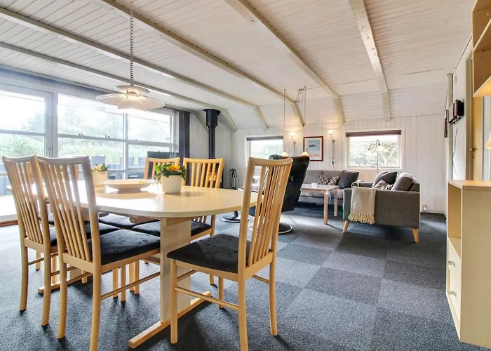 Semesterbostad Emmi - 2-5km From The Sea By Interhome Blåvand