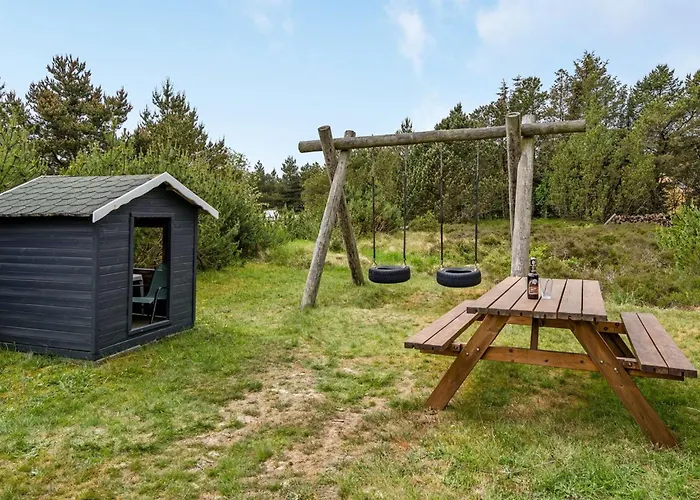 Semesterbostad Emmi - 2-5km From The Sea By Interhome